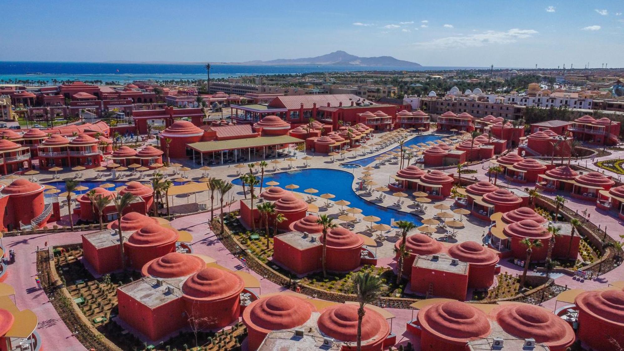 Pickalbatros Laguna Club Resort Sharm El Sheikh Zewnętrze zdjęcie Aerial view of the resort